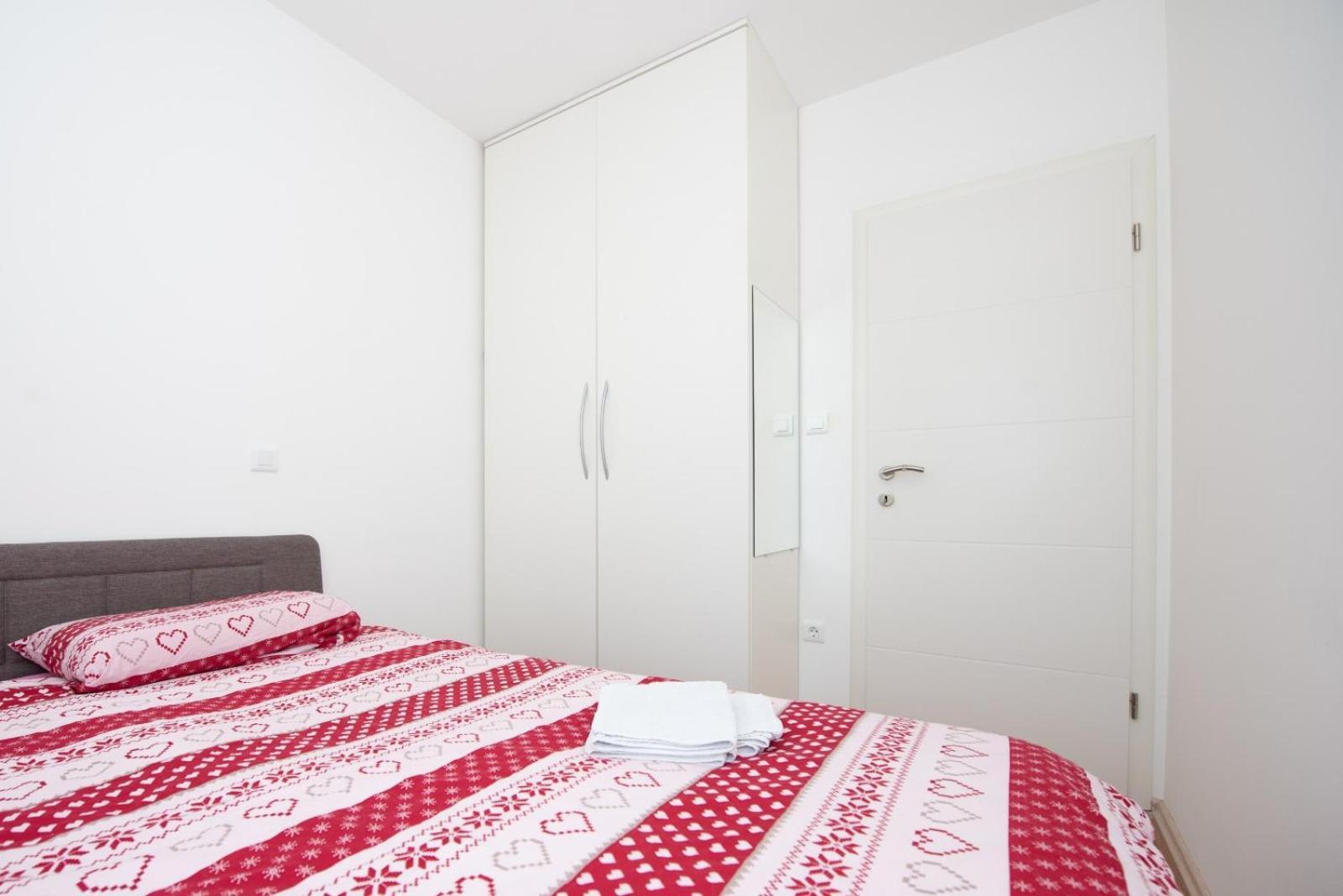 Ll Apartment