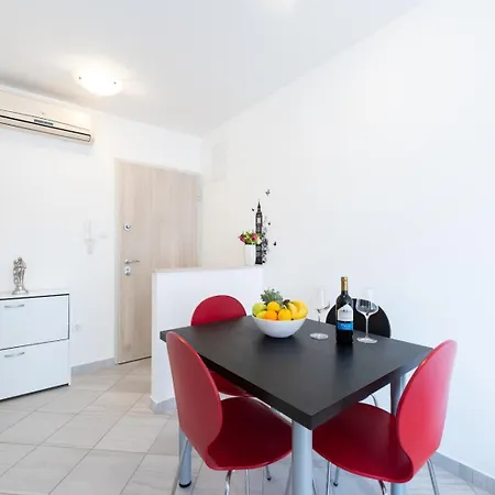 Apartman Ll Split Exterior photo